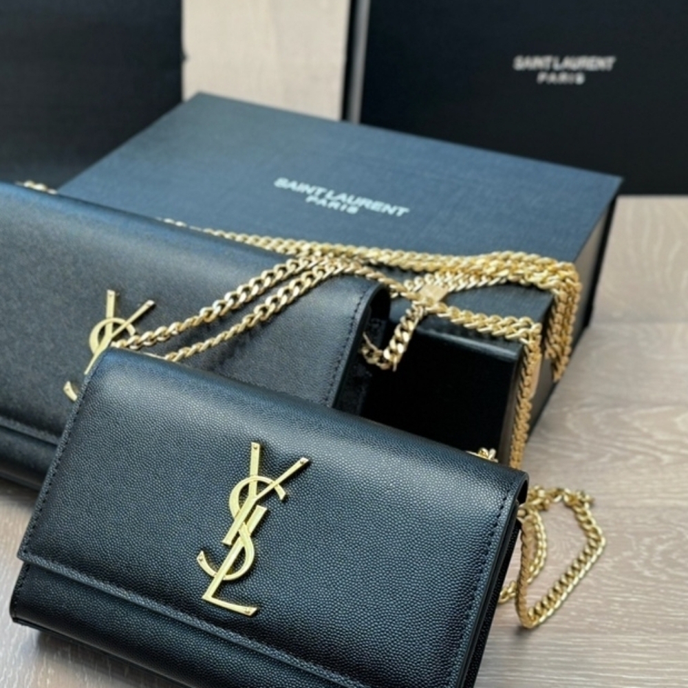 Saint Laurent purse
